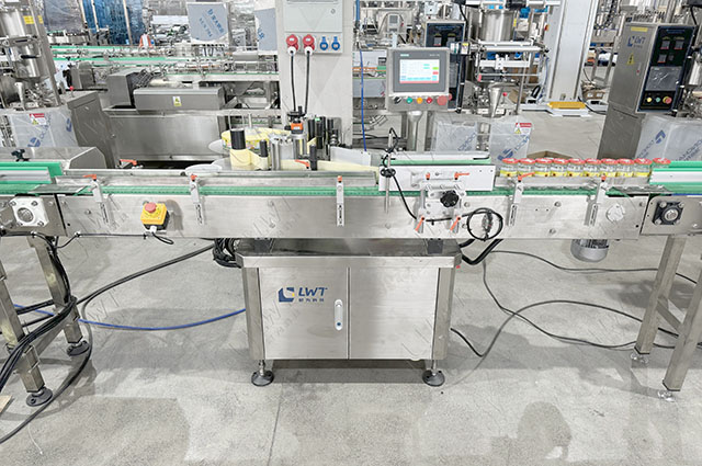 圓瓶貼標(biāo)機